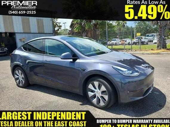 TESLA MODEL Y 2021 5YJYGDEE8MF278937 image